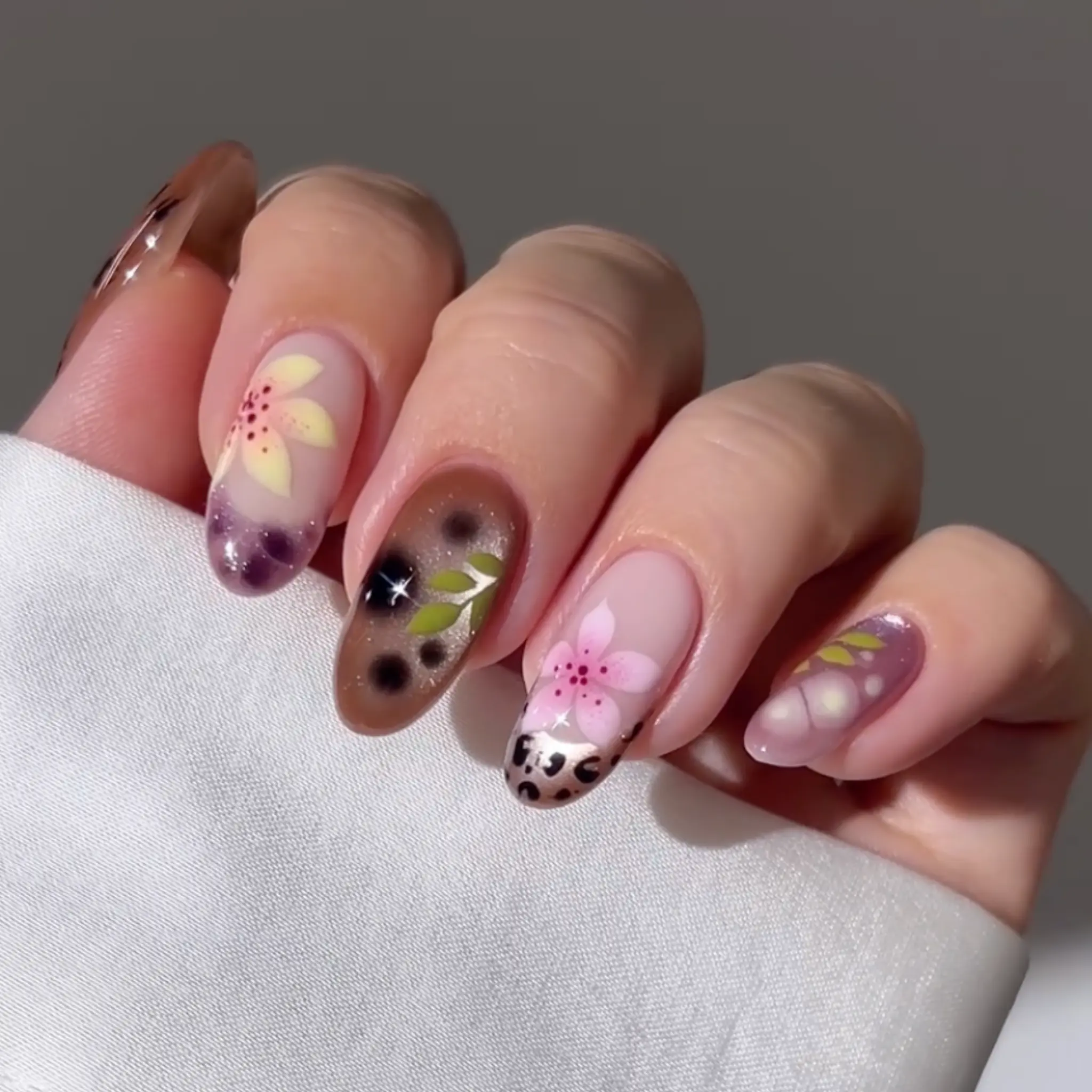 Thumbnail 8